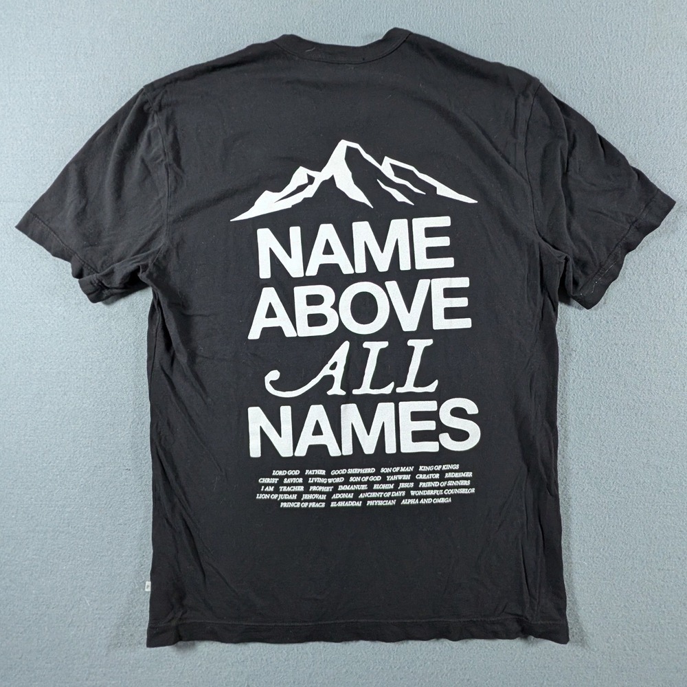 James Perse Graphic T-Shirt Mens Size 1 Small Black Name Above All Names MLJ3311